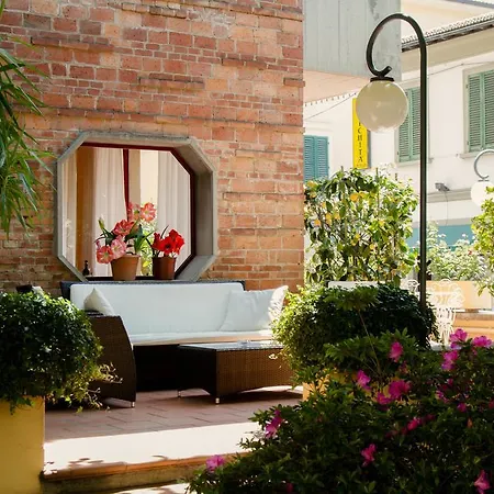 Reale Μοντεκατίνι Τέρμε